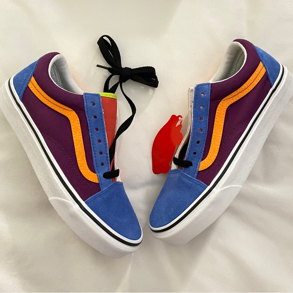 VANS old skool, mix & match men’s 6, women’s 7.5
